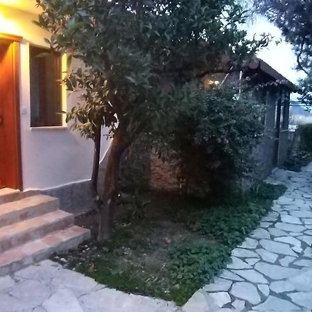 Lindos Pension ダルヤン エクステリア 写真